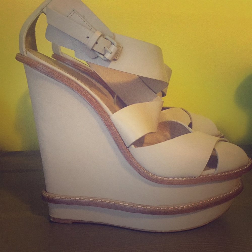 L.A.M.B nude 6inch wedge